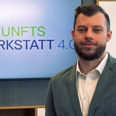 Ulrike WINzer Referenzen – Nico Hofmann, Technischer Leiter, Zukunftswerkstatt 4.0, Esslingen am Neckar Ulrike WINzer Referenzen - Nico Hofmann, Technischer Leiter, Zukunftswerkstatt 4.0, Esslingen am Neckar